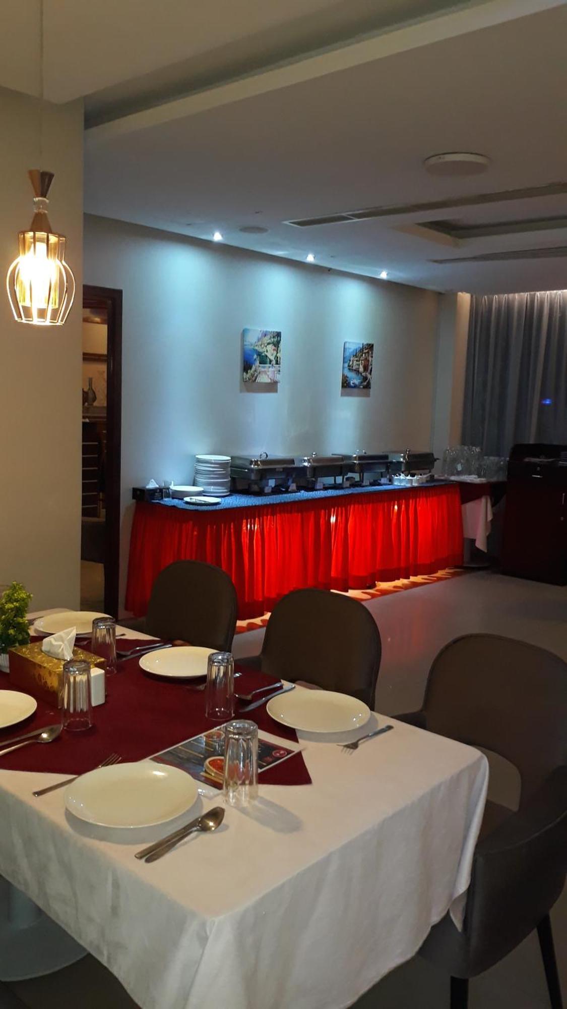 Savoy Grand Hotel Apartments Muscat Exterior foto
