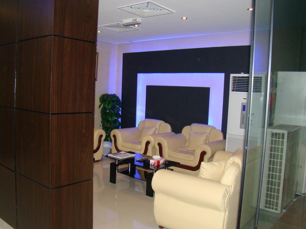 Savoy Grand Hotel Apartments Muscat Exterior foto